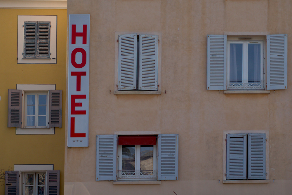 Hotel der Extraklasse in Adjaccio: Leica M mit Summicron 35 mm @ 4.0