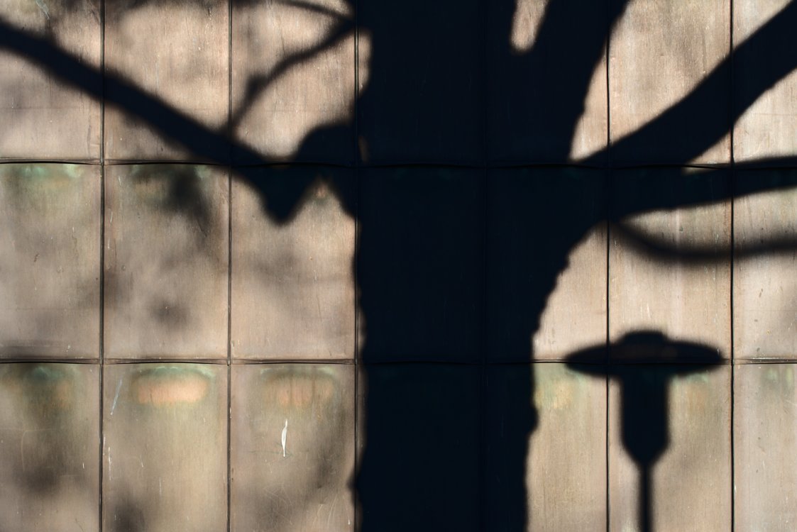 Strukturierte Wand #3 - Fotografiert mit der Leica M und dem Summilux-M 50 mm @ 4.0.